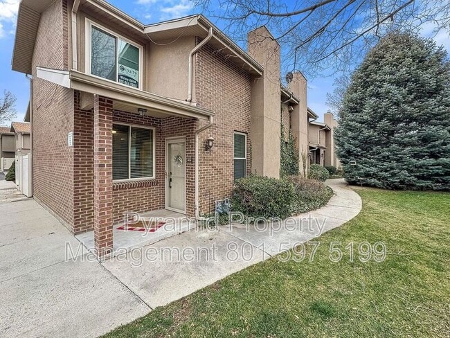 property at 8758 Oak Park Cir