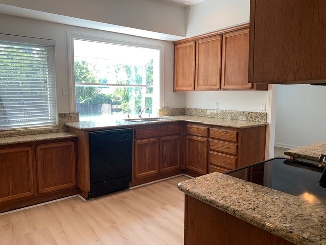 property at 6560 Skyview Dr