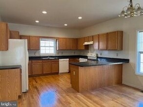 103 Mango Street in Martinsburg, WV - Building Photo - Building Photo