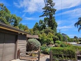 120 Arroyo Way in San Jose, CA - Building Photo