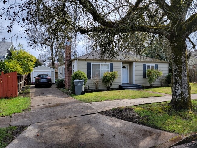943 NW 11th St in Corvallis, OR - Building Photo - Building Photo