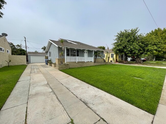 2414 Spurgeon Ave in Redondo Beach, CA - Building Photo - Building Photo