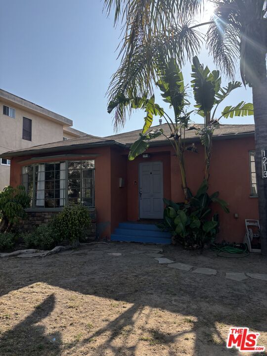 property at 1213 S Ogden Dr