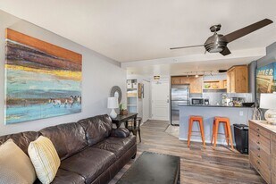 417 E Kiowa St in Colorado Springs, CO - Building Photo