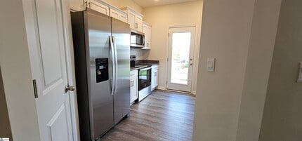 794 Embark Cir in Greer, SC - Building Photo - Building Photo