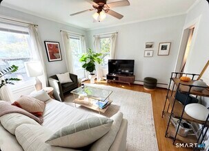 73 Lawrence St in New Haven, CT - Foto de edificio - Building Photo