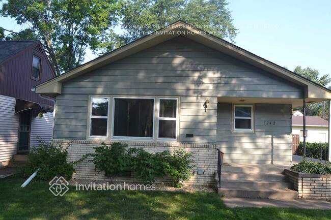 property at 3942 Polk St NE