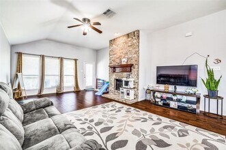 15899 Bull Run Dr in Frisco, TX - Building Photo - Building Photo