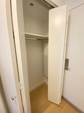 222 E 39th St in New York, NY - Foto de edificio - Building Photo