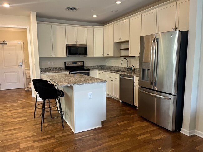 110 Trotter Rd in Weymouth, MA - Building Photo - Building Photo