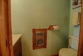 4101 N Lake Blvd in Carnelian Bay, CA - Building Photo - Building Photo