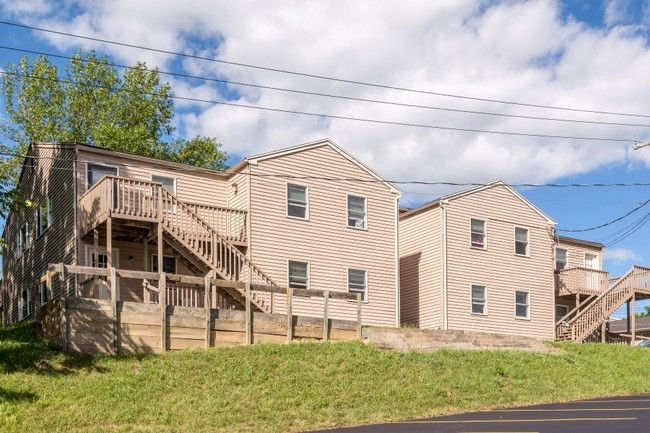 21 Orchard St in Geneseo, NY - Foto de edificio - Building Photo