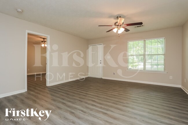 252 Pine Valley Dr in Powder Springs, GA - Building Photo - Building Photo