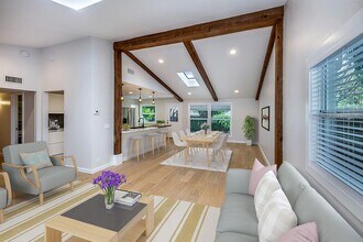 Mid-century North Branch home minutes from in Dallas, TX - Building Photo - Building Photo