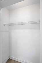 136 NW 6th Ave in Hallandale Beach, FL - Building Photo - Building Photo