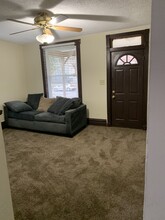 135 E Duncan St in Columbus, OH - Building Photo - Building Photo