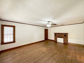 313 NW 11th St in Gainesville, FL - Building Photo - Building Photo