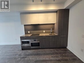 36 Olive Ave in Toronto, ON - Building Photo - Building Photo