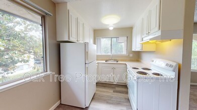 1826 Cordoba St-Unit -Unit 54 in Livermore, CA - Building Photo - Building Photo