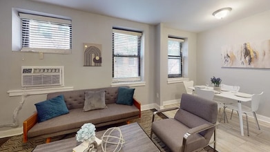 7250 Walnut St in Upper Darby Township, PA - Building Photo - Building Photo