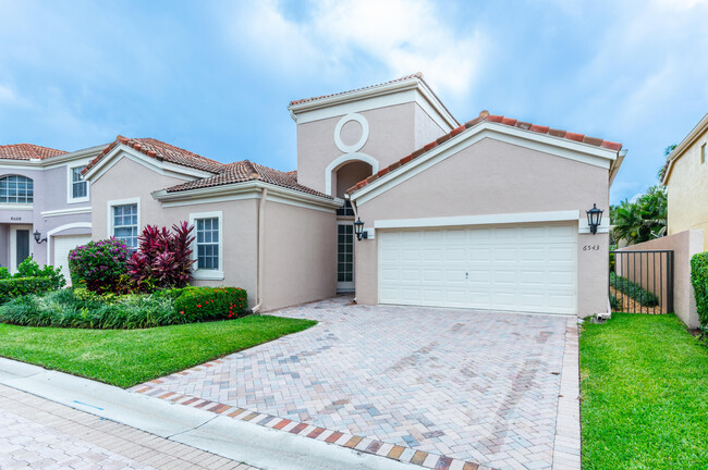 6543 NW 43rd Terrace in Boca Raton, FL - Building Photo - Building Photo