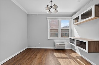 354 1st St in Hoboken, NJ - Building Photo - Building Photo