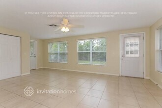 714 Valley Hill Dr in Brandon, FL - Building Photo - Building Photo