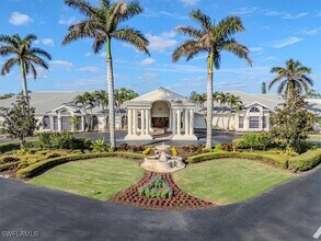 366 Harvard Ln in Naples, FL - Building Photo - Building Photo