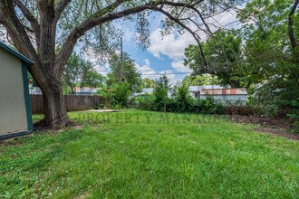 5714 E Harry St in Wichita, KS - Building Photo - Building Photo