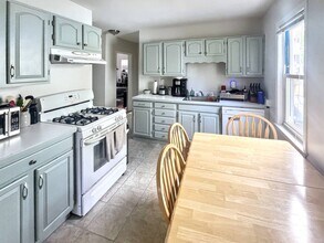 24 Stafford St, Unit 1 in Dedham, MA - Building Photo - Building Photo