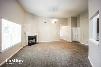 6255 Lamp Post Pl in College Park, GA - Building Photo - Building Photo