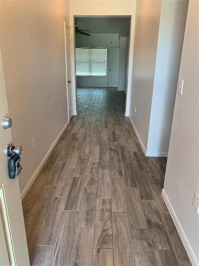 137 Rafe Ct in Kyle, TX - Building Photo - Building Photo