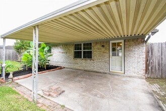 6639 Rowell Ct in Missouri City, TX - Building Photo - Building Photo