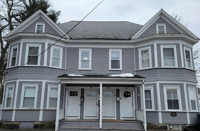 15 Hampton Ave