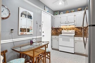 400 S Cypress Rd in Pompano Beach, FL - Building Photo - Building Photo