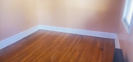 31 Thurman St in Yonkers, NY - Building Photo - Building Photo