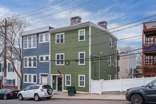149 G St in Boston, MA - Building Photo