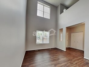 8601 Sycamore Ct in Fox Lake, IL - Building Photo - Building Photo