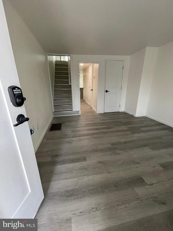 property at 108 E Cedar St