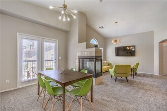 1587 Rusty Ridge Ln in Henderson, NV - Building Photo - Building Photo
