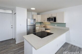 46-255-255 Kahuhipa St in Kaneohe, HI - Building Photo - Building Photo