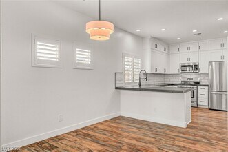 10544 Allthorn Ave in Las Vegas, NV - Building Photo - Building Photo