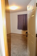 808 Poplar Ave in Wenatchee, WA - Foto de edificio - Building Photo