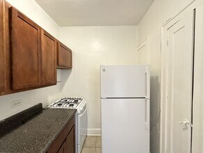 4834 N Damen Ave in Chicago, IL - Foto de edificio - Building Photo