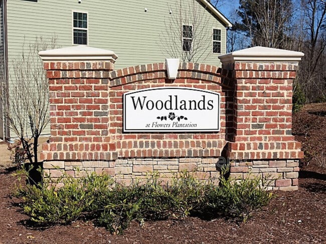 23 N Grey Abbey Dr in Clayton, NC - Building Photo - Building Photo