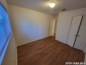 8015 Maverick Climb in San Antonio, TX - Building Photo - Building Photo