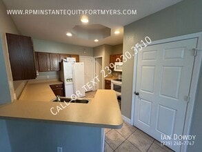 9837 Catena Way in Ft. Myers, FL - Building Photo - Building Photo