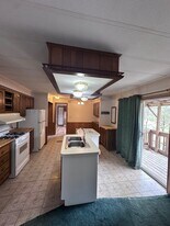 13347 Private Rd 231 in Big Prairie, OH - Building Photo