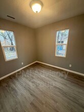 2328 SW Eveningside Dr in Topeka, KS - Building Photo - Building Photo