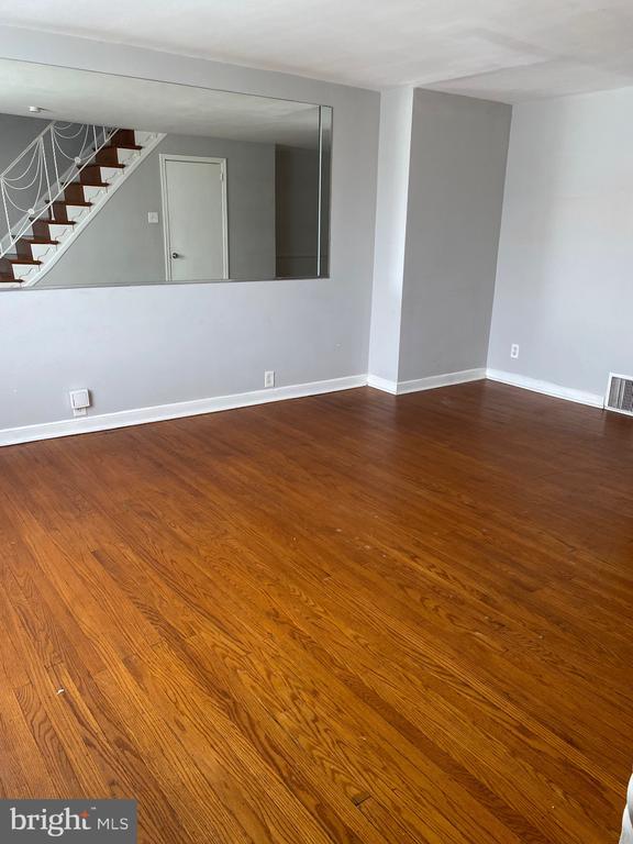 224 E Ashdale St in Philadelphia, PA - Building Photo - Building Photo